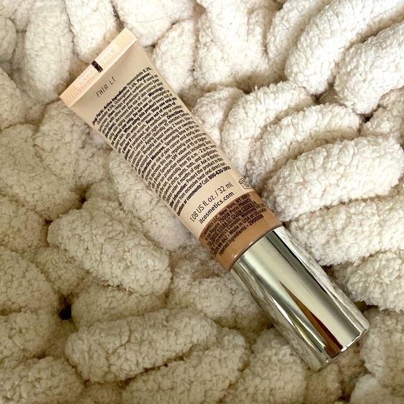 NEW it Cosmetics CC+ Nude Glow in Fair Light - Picture 4 of 7